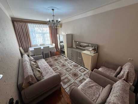 3 otaqlı köhnə tikili - Əhmədli m. - 85 m²