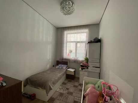6 otaqlı həyət evi/bağ evi - Şıxov q. - 250 m²