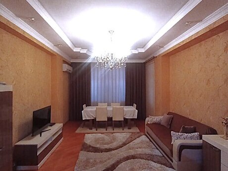 Elan №6014015 - Bakı, 20 Yanvar m., 3 otaqlı, 140 m², 12/18 mərtəbə