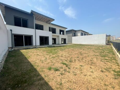 7 otaqlı həyət evi/bağ evi - Yasamal q. - 421 m²