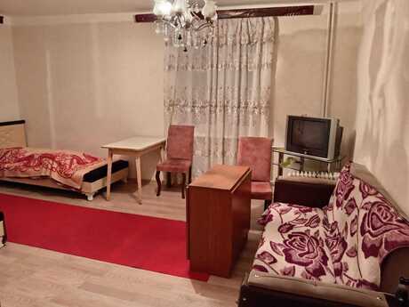1 otaqlı köhnə tikili - Elmlər Akademiyası m. - 35 m²