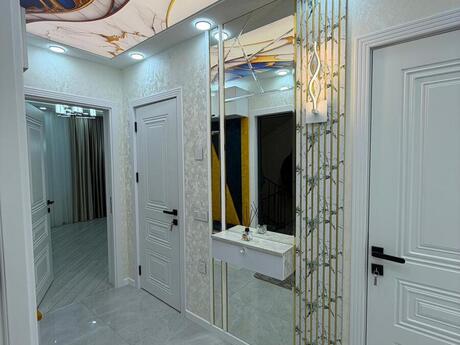 3 otaqlı köhnə tikili - Əhmədli m. - 65 m²