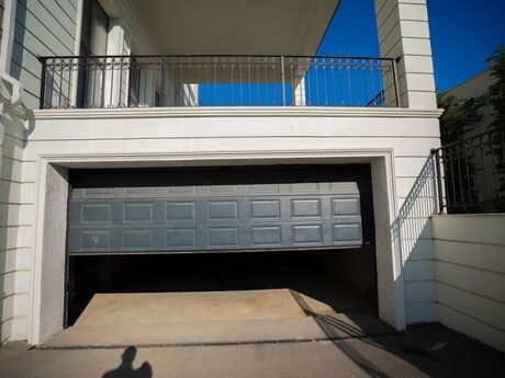11 otaqlı həyət evi/bağ evi - Yasamal r. - 1536 m²