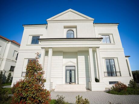 11 otaqlı həyət evi/bağ evi - Yasamal r. - 1536 m²