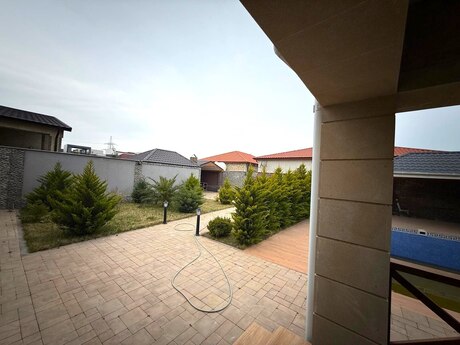 5 otaqlı həyət evi/bağ evi - Xəzər r. - 190 m²