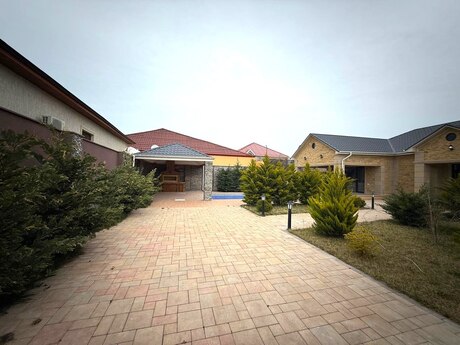 5 otaqlı həyət evi/bağ evi - Xəzər r. - 190 m²
