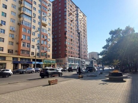 Elan №6014214 - Bakı, 8-ci mikrorayon q., 3 otaqlı, 165 m², 12/17 mərtəbə