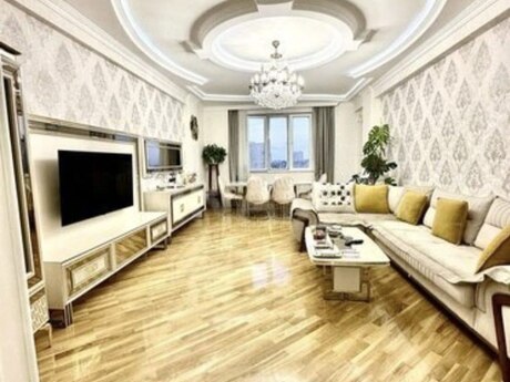 3 otaqlı yeni tikili - 8-ci mikrorayon q. - 165 m²