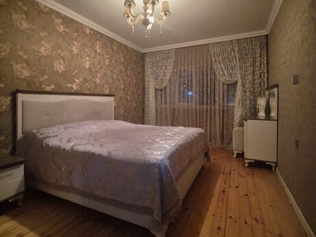 4 otaqlı köhnə tikili - Yeni Yasamal q. - 100 m²