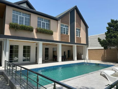 6 otaqlı həyət evi/bağ evi - Şüvəlan q. - 275 m²