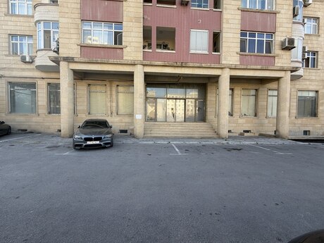 Obyekt - Elmlər Akademiyası m. - 487 m²