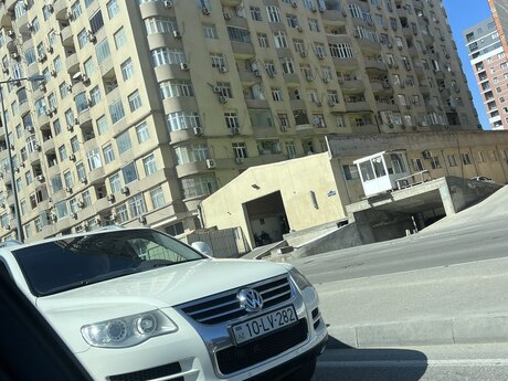 Elan №6014562 - Bakı, 8 Noyabr m., 4 otaqlı, 170 m², 12/17 mərtəbə