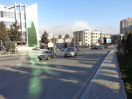 2 otaqlı köhnə tikili - Elmlər Akademiyası m. - 40 m²