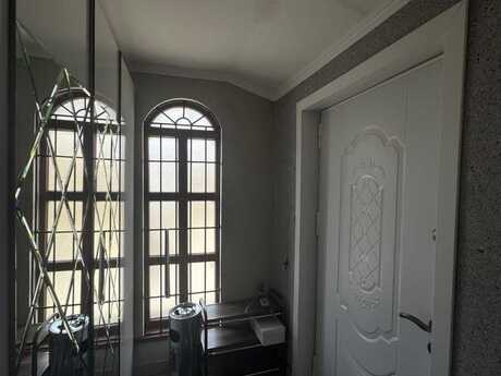 6 otaqlı həyət evi, 300 m², Badamdar: 367 000 ₼ 4