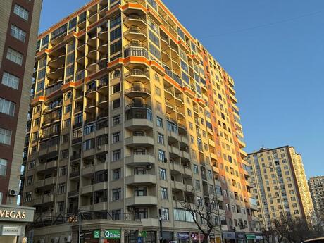 Elan №5932903 - Bakı, Elmlər Akademiyası m., 2 otaqlı, 110 m², 16/17 mərtəbə