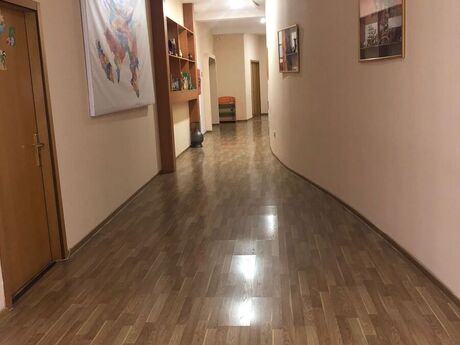 Obyekt - Memar Əcəmi m. - 737 m²