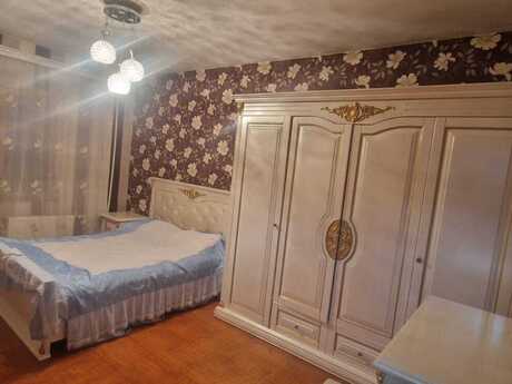 3 otaqlı yeni tikili - 8 Noyabr m. - 65 m²