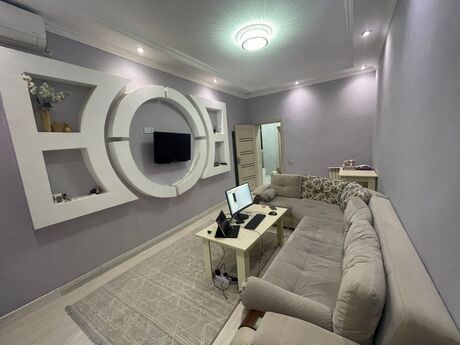 2 otaqlı köhnə tikili - Nəsimi r. - 53 m²