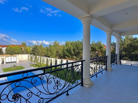 6 otaqlı həyət evi/bağ evi - Mərdəkan q. - 350 m²