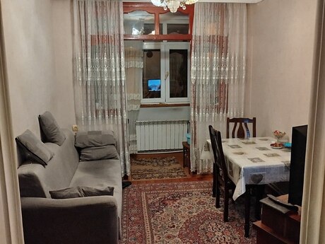 4 otaqlı köhnə tikili - Sumqayıt - 80 m²