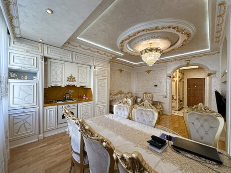 2-room apartment, 70 m², 8 Noyabr: 253 000 ₼ 5