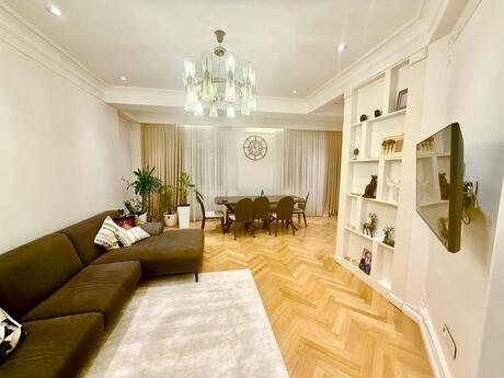 3 otaqlı yeni tikili - Qara Qarayev m. - 150 m²