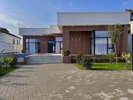 5 otaqlı həyət evi/bağ evi - Mərdəkan q. - 240 m²