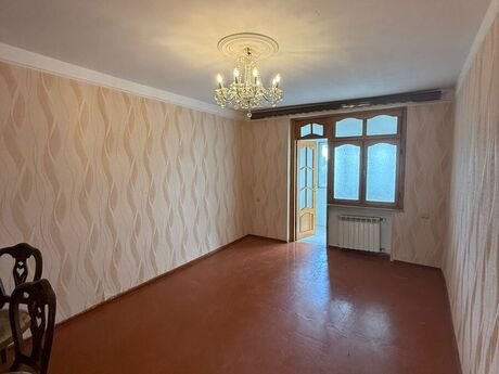 3 otaqlı köhnə tikili - İnşaatçılar m. - 65 m²