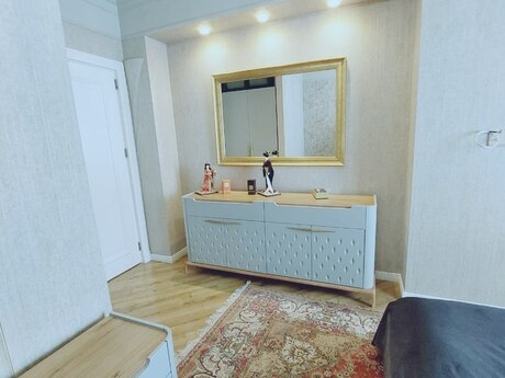 4 otaqlı yeni tikili - Dərnəgül m. - 100 m²