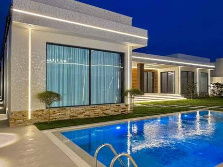 5 otaqlı həyət evi/bağ evi - Mərdəkan q. - 250 m²