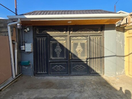4 otaqlı həyət evi/bağ evi - Binə q. - 130 m²