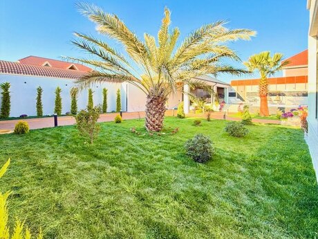 6 otaqlı həyət evi/bağ evi - Mərdəkan q. - 400 m²