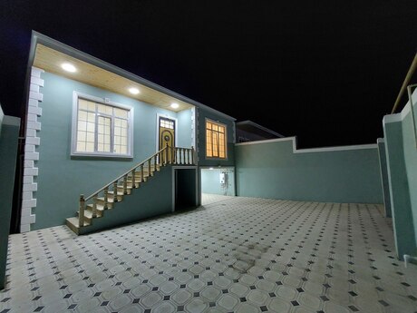 4 otaqlı həyət evi/bağ evi - Hövsan q. - 124 m²