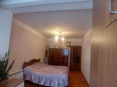 4 otaqlı köhnə tikili - Həzi Aslanov m. - 100 m²