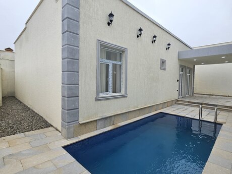 4 otaqlı həyət evi/bağ evi - Şüvəlan q. - 150 m²