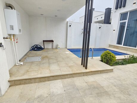 3 otaqlı həyət evi/bağ evi - Şüvəlan q. - 90 m²
