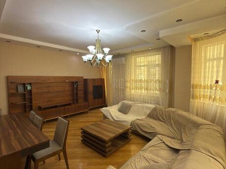 4 otaqlı yeni tikili - Nəriman Nərimanov m. - 165 m²