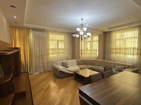 4 otaqlı yeni tikili - Nəriman Nərimanov m. - 165 m²