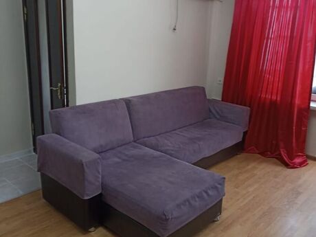Elan №6015499 - Bakı, 28 May m., 2 otaqlı, 40 m², 2/5 mərtəbə