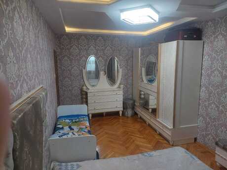 4 otaqlı köhnə tikili - Həzi Aslanov m. - 100 m²