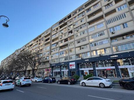 Elan №6015594 - Bakı, İnşaatçılar m., 3 otaqlı, 75 m², 5/5 mərtəbə