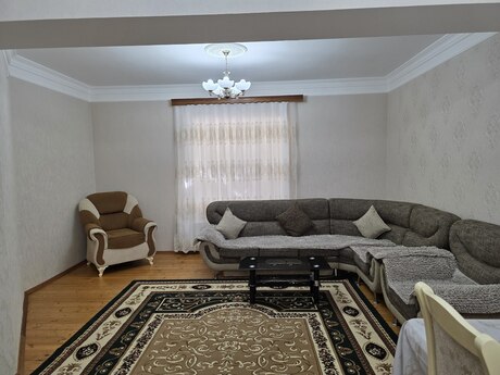 5 otaqlı həyət evi/bağ evi - Badamdar q. - 200 m²