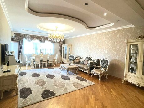 Elan №6015663 - Bakı, Nəsimi r., 4 otaqlı, 170 m², 13/16 mərtəbə