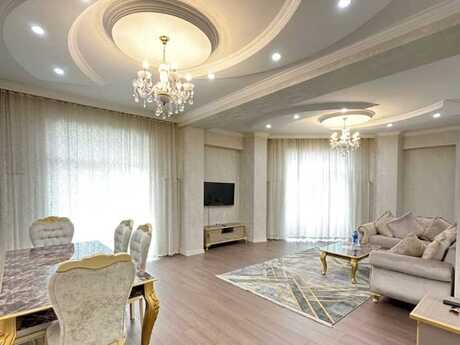 Объявление №5962702 - Баку, пос. Аг шехер, 3-комн., 138 м², 3/7 этаж