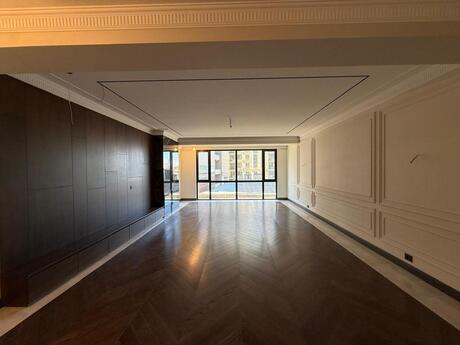 4-комнатная квартира, 225 м², İçəri Şəhər: 850 000 ₼ 3
