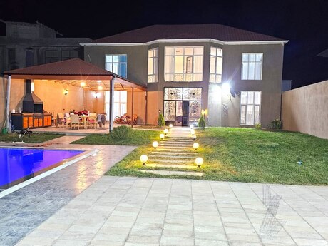 6 otaqlı həyət evi/bağ evi - Sabunçu r. - 360 m²