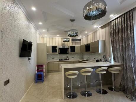 6-room house, 505 m², Badamdar: 3 500 000 ₼ 5