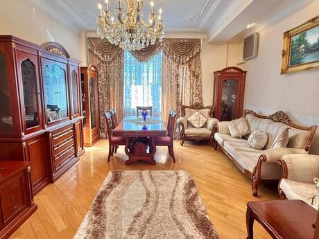 Elan №6015977 - Bakı, Gənclik m., 2 otaqlı, 110 m², 5/12 mərtəbə