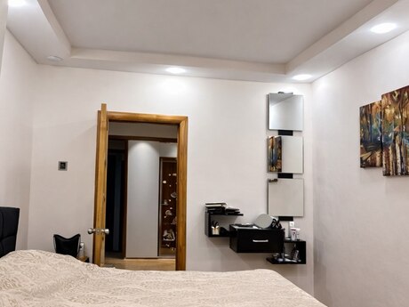 4 otaqlı köhnə tikili - Xalqlar Dostluğu m. - 110 m²