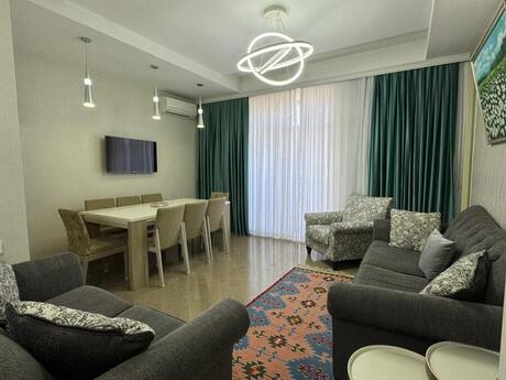 Elan №6016041 - Bakı, Ağ şəhər q., 3 otaqlı, 120 m², 6/7 mərtəbə